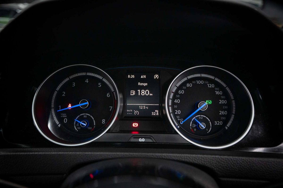 2016 Volkswagen Golf R 7