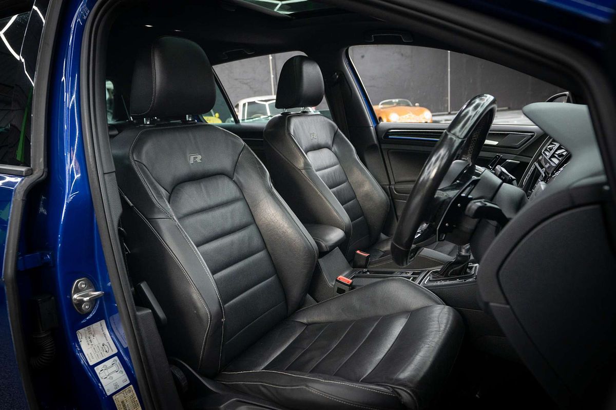2016 Volkswagen Golf R 7