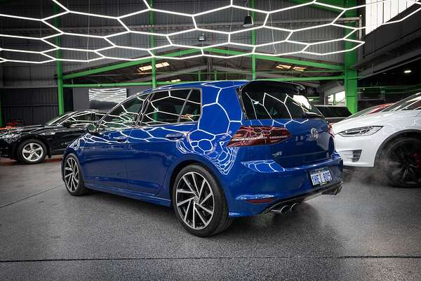 2016 Volkswagen Golf R 7