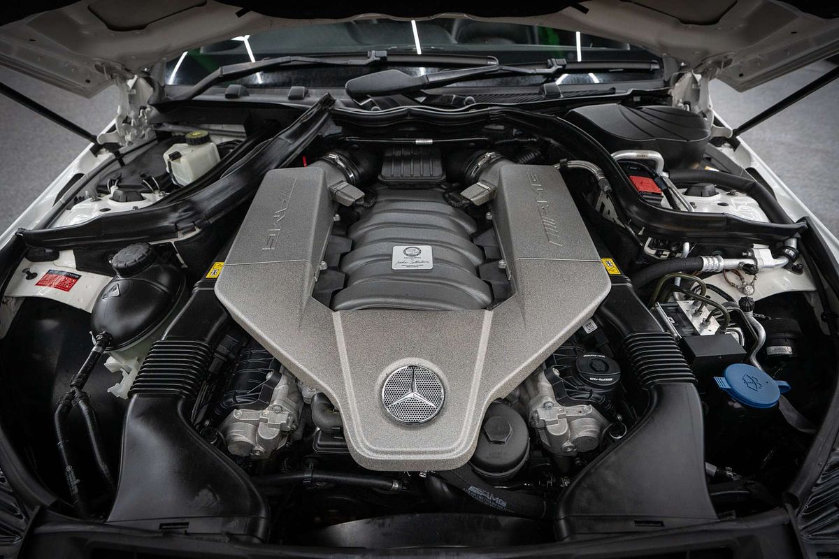 2012 Mercedes-Benz C-Class C63 AMG C204