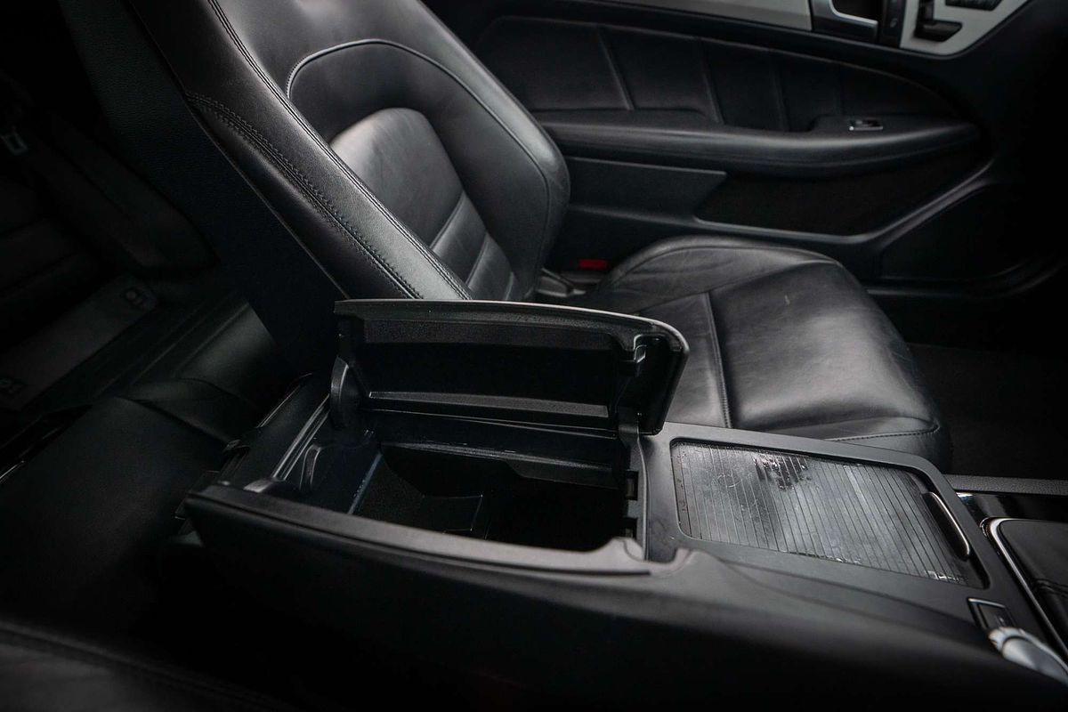 2012 Mercedes-Benz C-Class C63 AMG C204