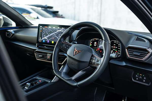 2023 CUPRA Leon VZe KL
