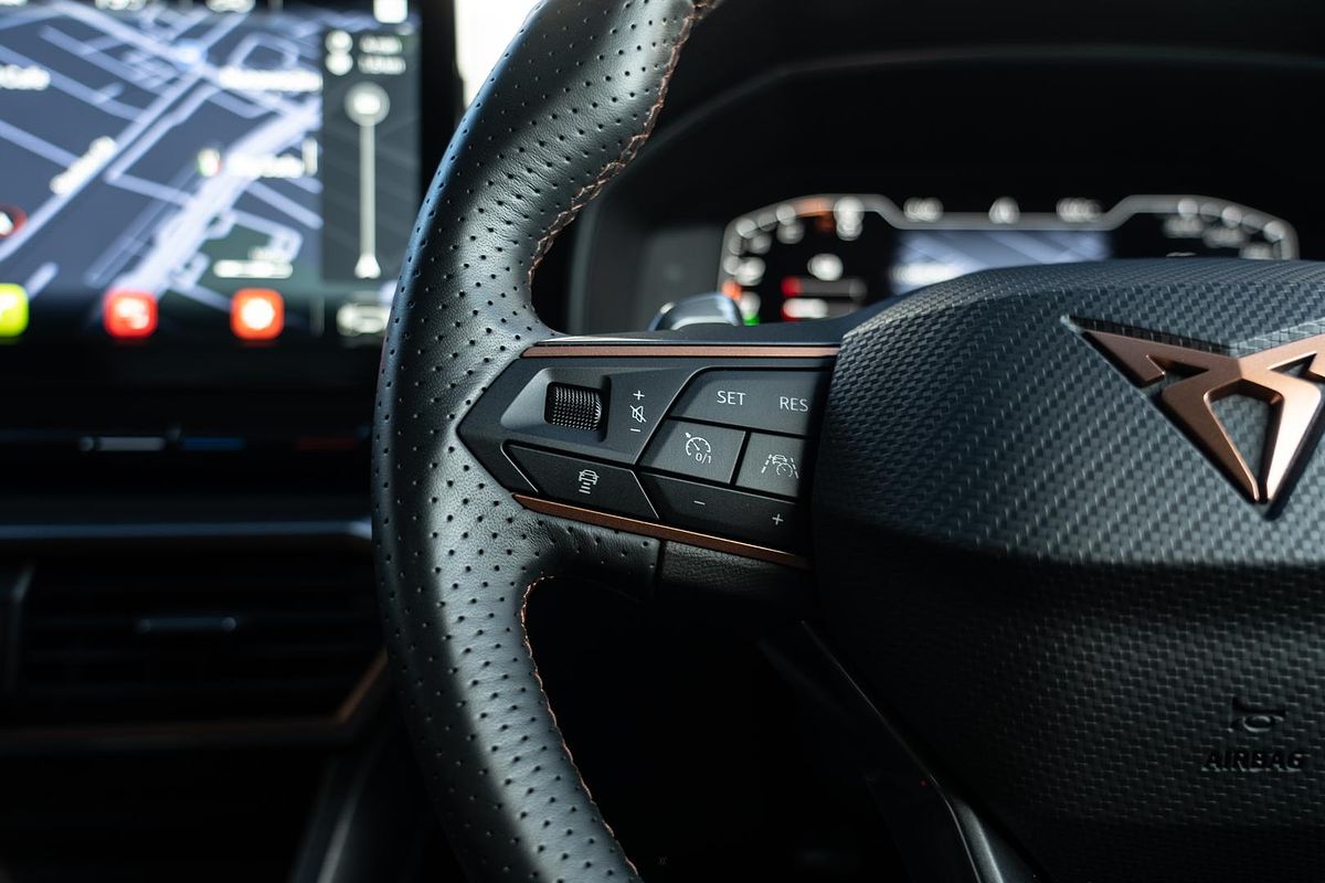 2023 CUPRA Leon VZe KL