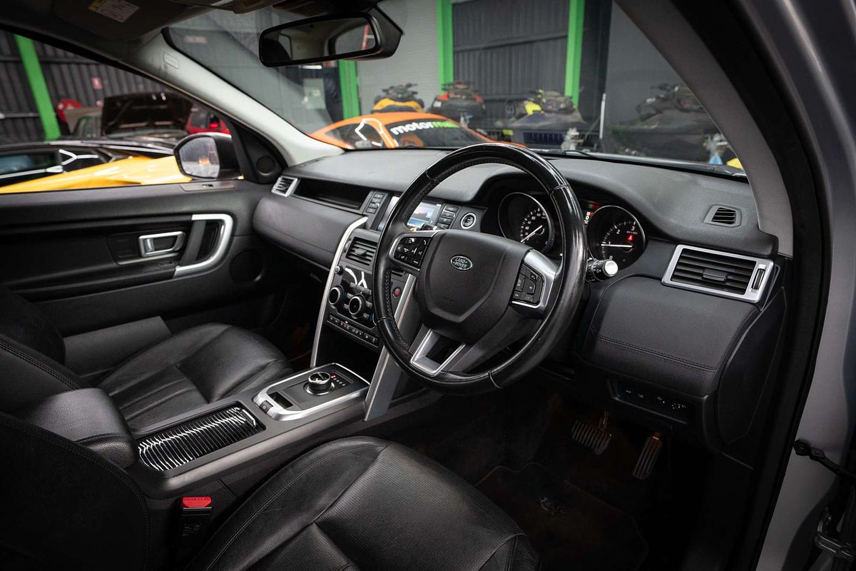 2017 Land Rover Discovery Sport TD4 180 SE L550