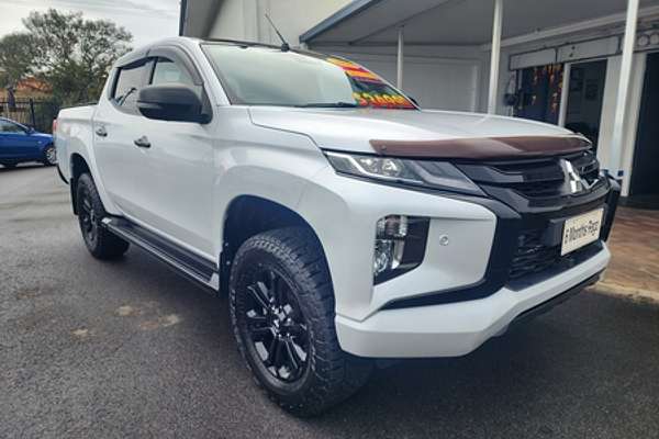 2021 Mitsubishi Triton GSR MR 4X4