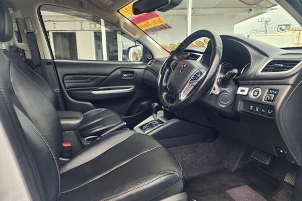 2021 Mitsubishi Triton GSR MR 4X4