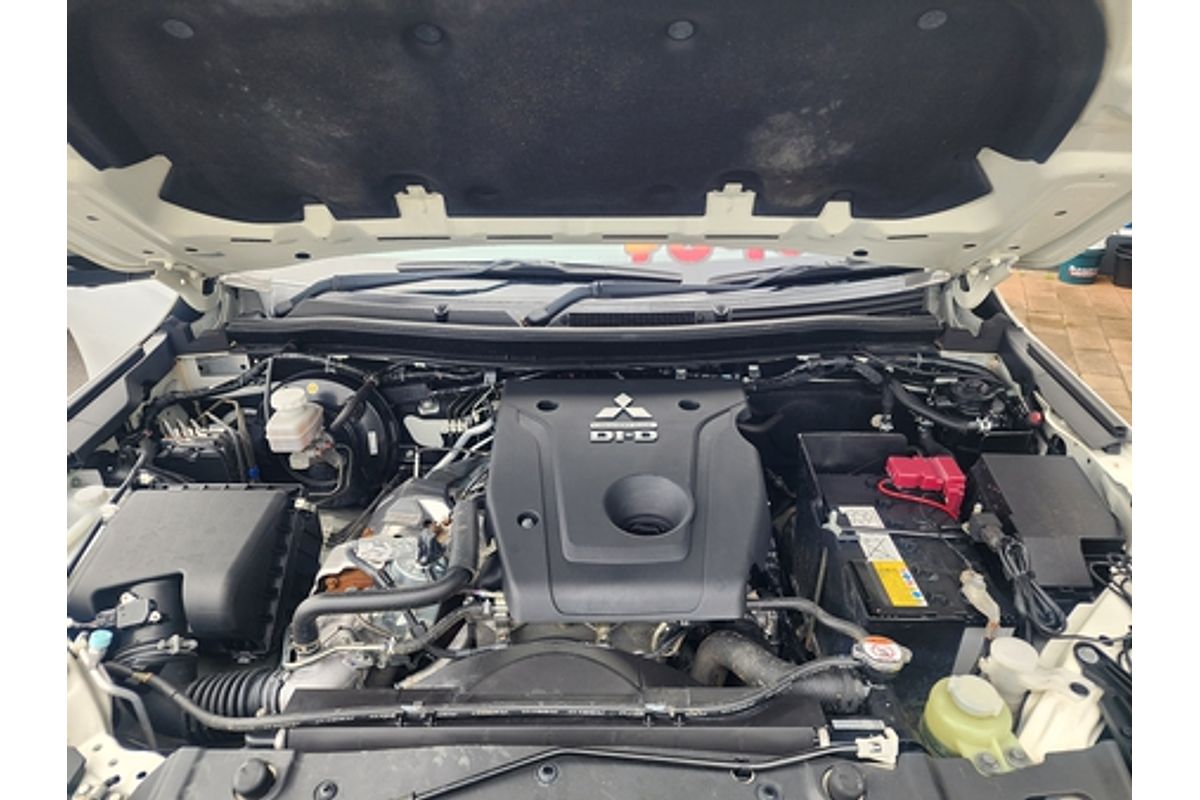 2021 Mitsubishi Triton GSR MR 4X4
