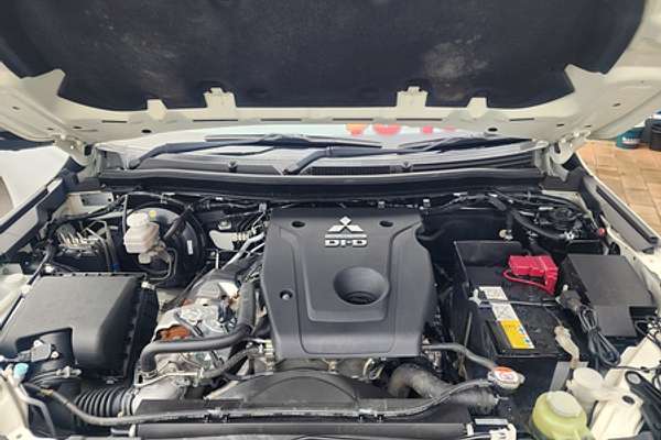 2021 Mitsubishi Triton GSR MR 4X4