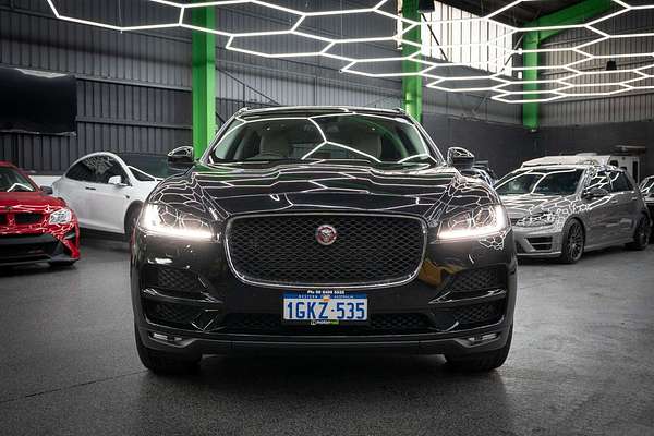 2017 Jaguar F-PACE 20d Prestige X761