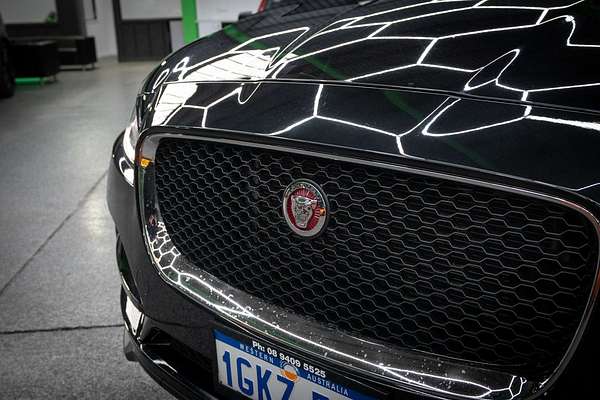 2017 Jaguar F-PACE 20d Prestige X761