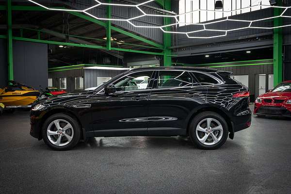 2017 Jaguar F-PACE 20d Prestige X761