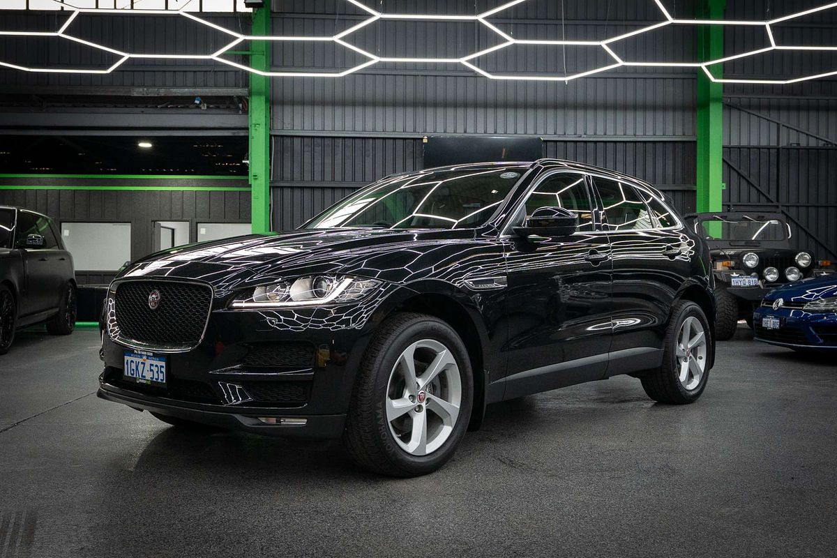 2017 Jaguar F-PACE 20d Prestige X761