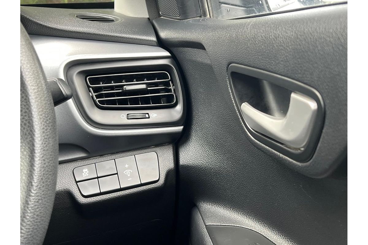 2022 Kia Stonic S YB