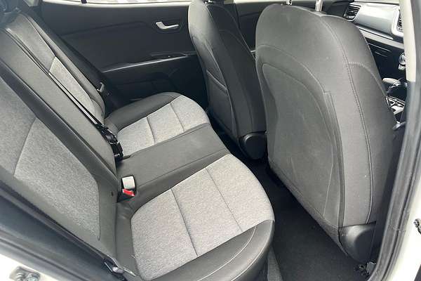 2022 Kia Stonic S YB