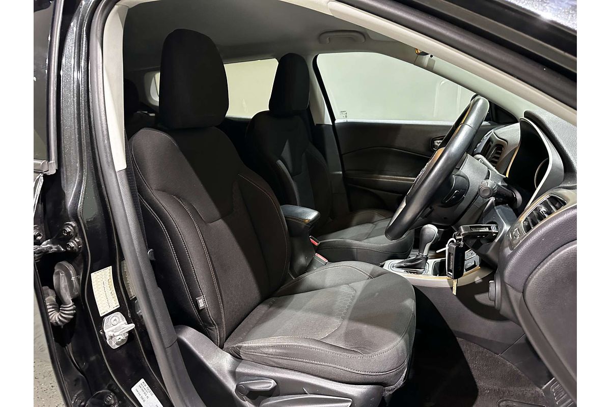 2018 Jeep Compass Sport M6