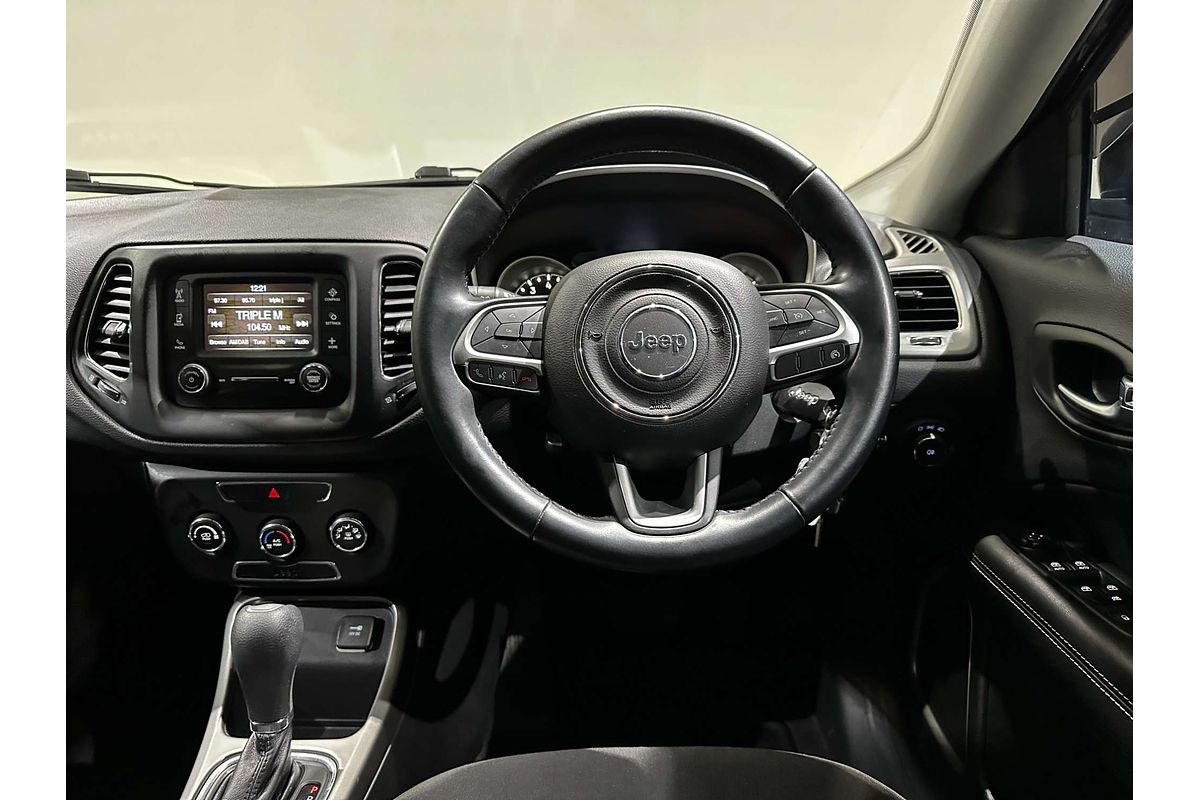 2018 Jeep Compass Sport M6