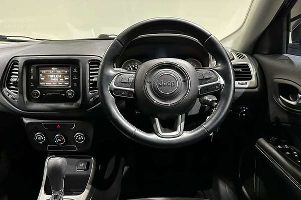 2018 Jeep Compass Sport M6