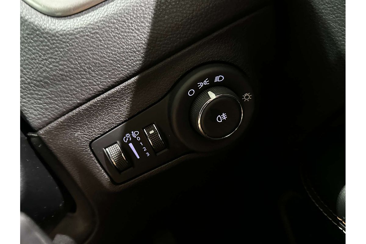 2018 Jeep Compass Sport M6