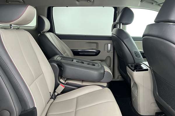 2018 Kia Carnival Platinum YP