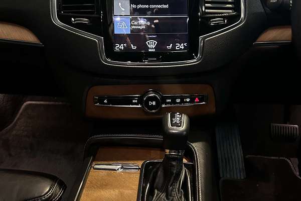 2017 Volvo XC90 T6 Inscription