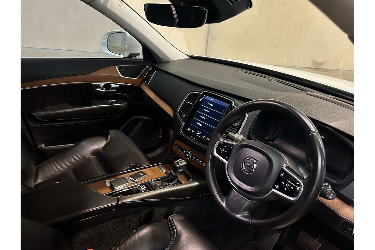 2017 Volvo XC90 T6 Inscription