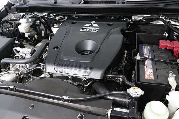 2021 Mitsubishi Triton GLX MR 4X4