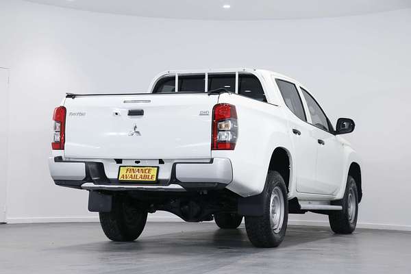 2021 Mitsubishi Triton GLX MR 4X4