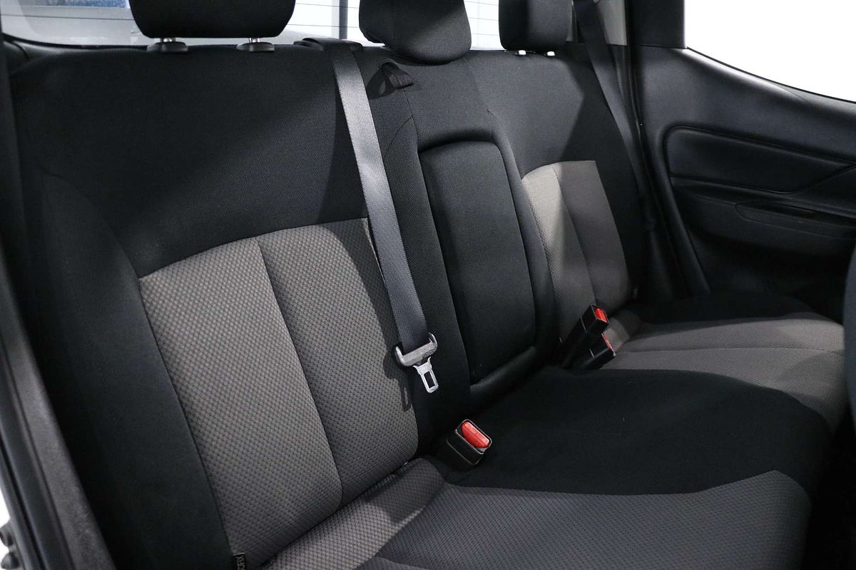 2021 Mitsubishi Triton GLX MR 4X4