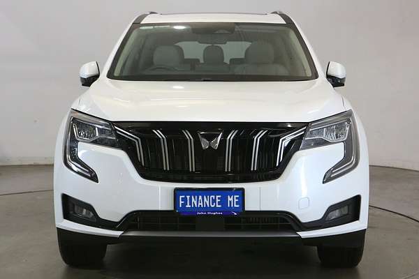 2024 Mahindra XUV700 AX7L Black Edition