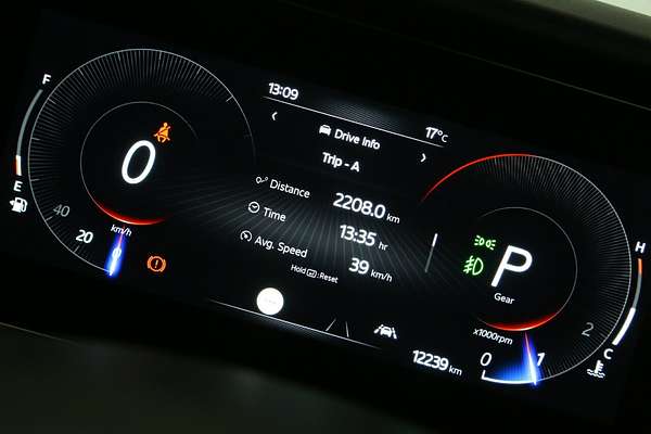 2024 Mahindra XUV700 AX7L Black Edition