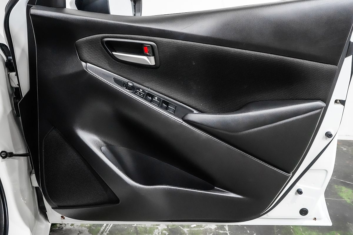 2020 Mazda 2 G15 Evolve DJ Series
