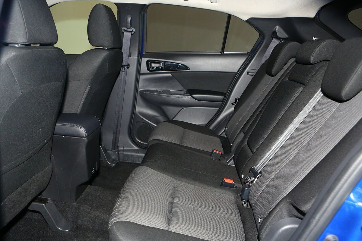 2024 Mitsubishi Eclipse Cross LS YB