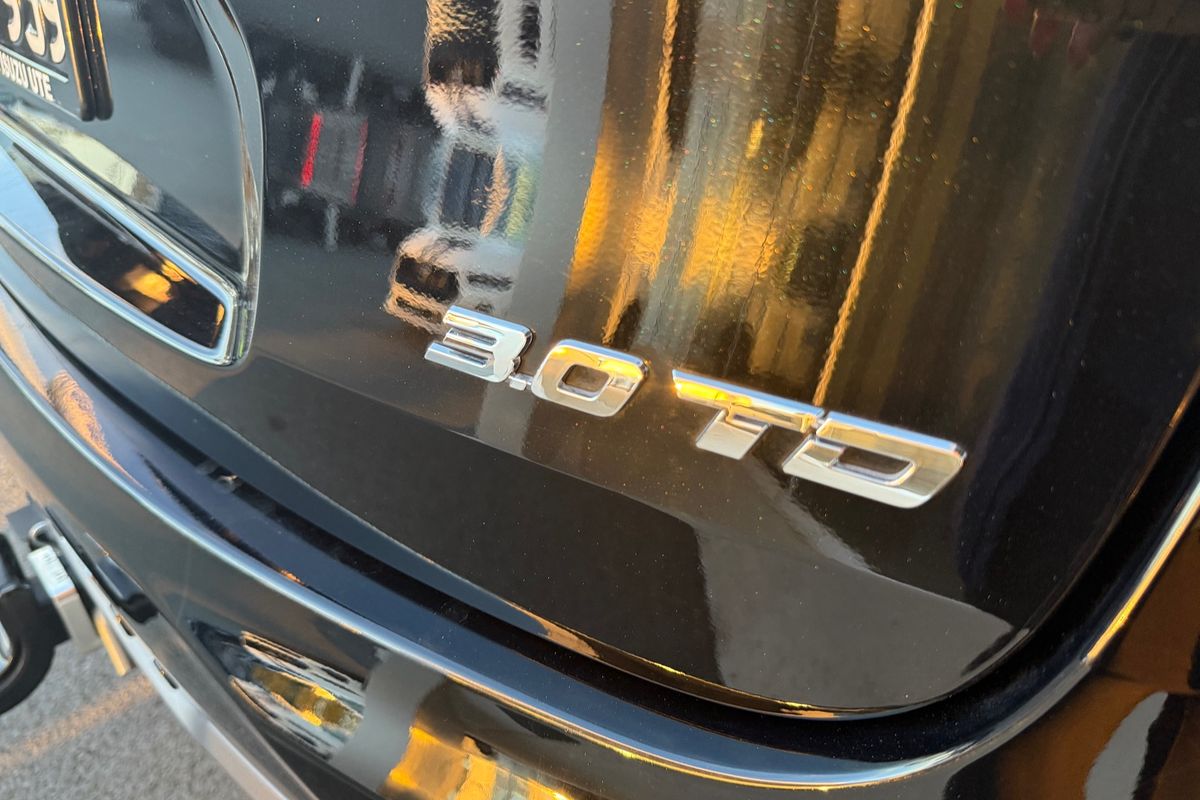 2024 Isuzu MU-X LS-T