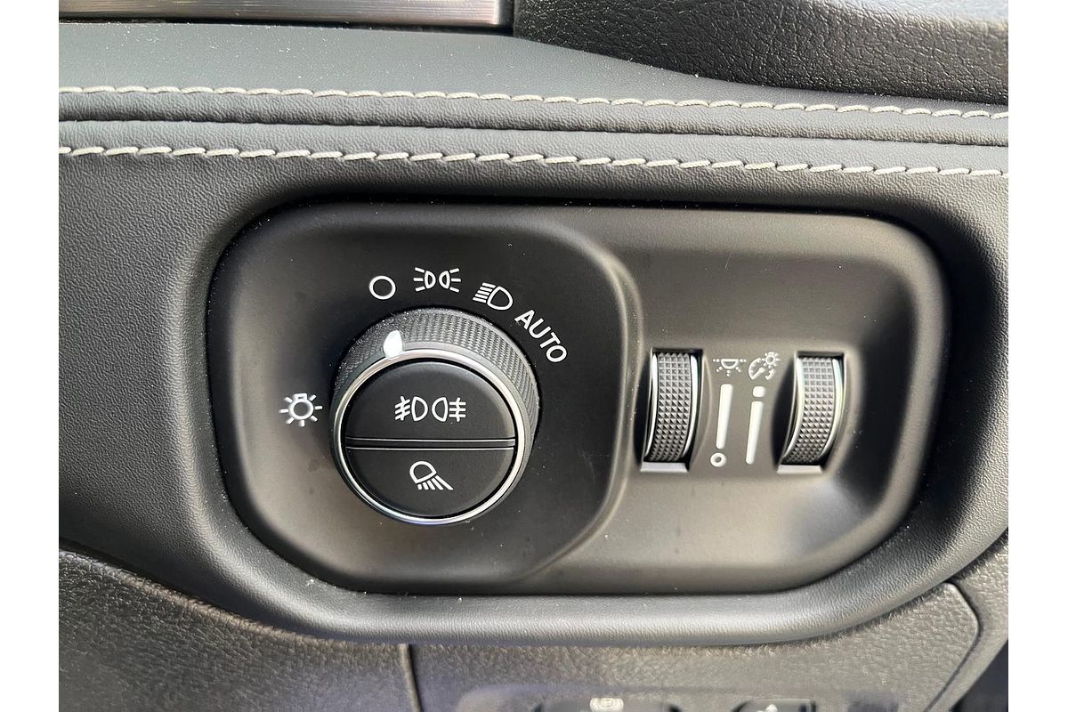 2021 RAM 1500 Limited RamBox DT 4X4 SWB