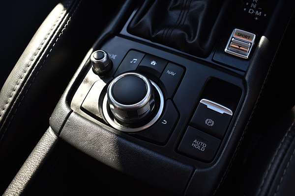 2023 Mazda CX-3 sTouring DK