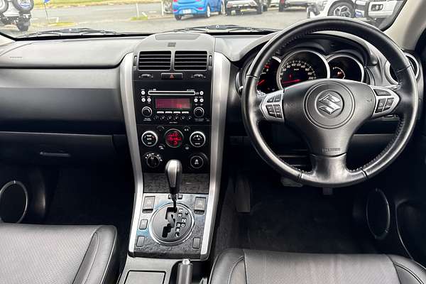 2012 Suzuki Grand Vitara Prestige JB