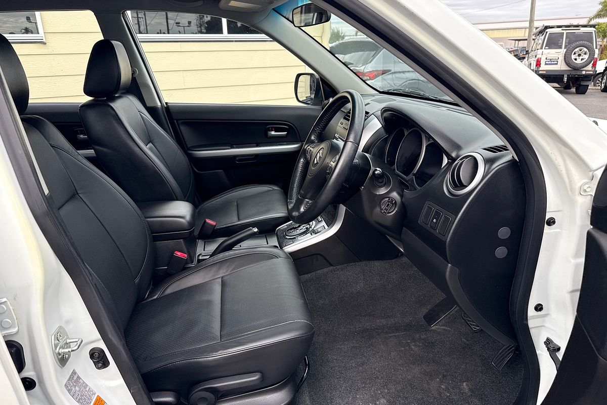 2012 Suzuki Grand Vitara Prestige JB