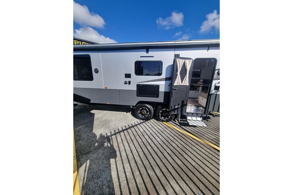 2023 Design RV Forerunner V10 Club