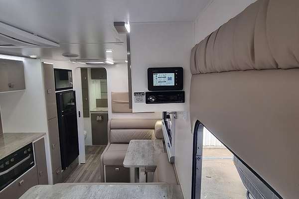2023 Design RV Crx V5-3 Semi Off-Road