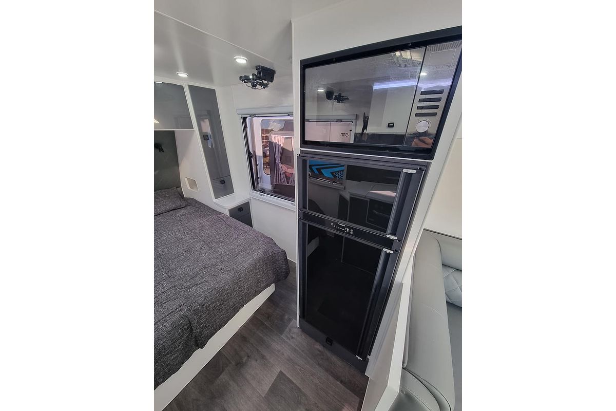 2023 Design RV Forerunner V3