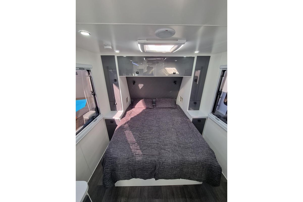 2023 Design RV Forerunner V3