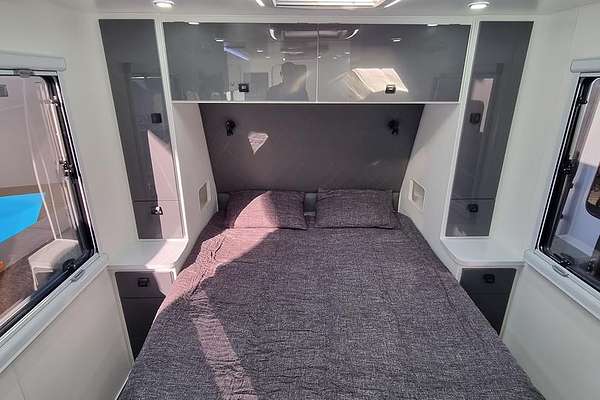 2023 Design RV Forerunner V3