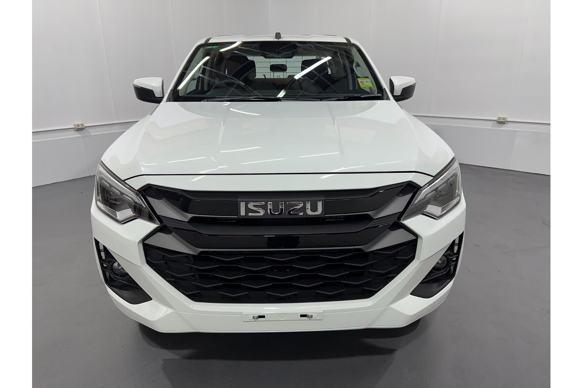 2025 Isuzu D-MAX LS-M 4X4