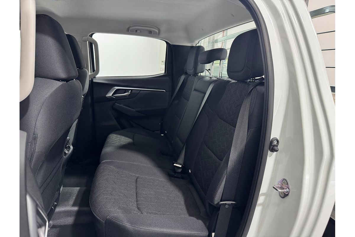 2025 Isuzu D-MAX LS-M 4X4