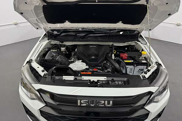 2025 Isuzu D-MAX LS-M 4X4