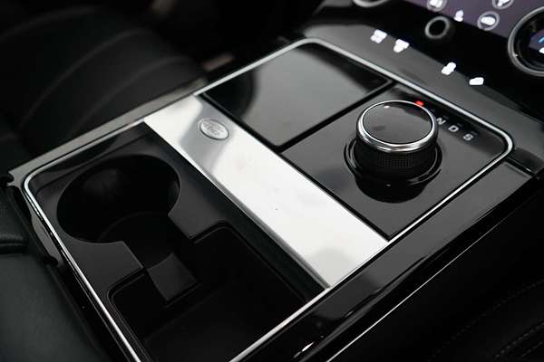 2019 Land Rover Range Rover Velar P250 R-Dynamic S L560