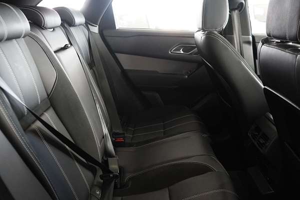 2019 Land Rover Range Rover Velar P250 R-Dynamic S L560