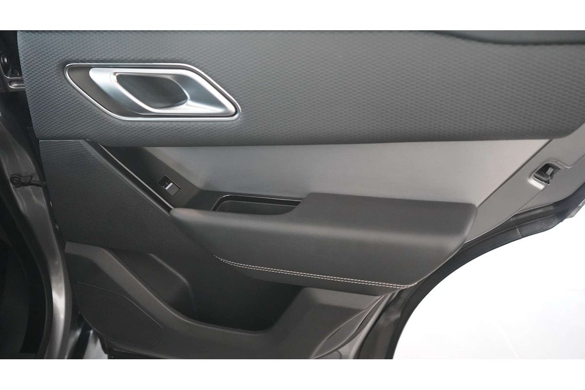 2019 Land Rover Range Rover Velar P250 R-Dynamic S L560