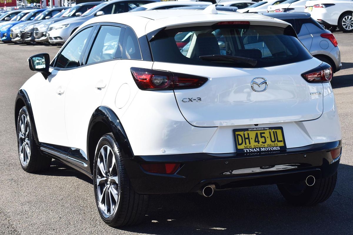 2023 Mazda CX-3 sTouring DK
