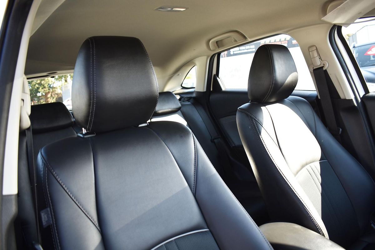 2023 Mazda CX-3 sTouring DK